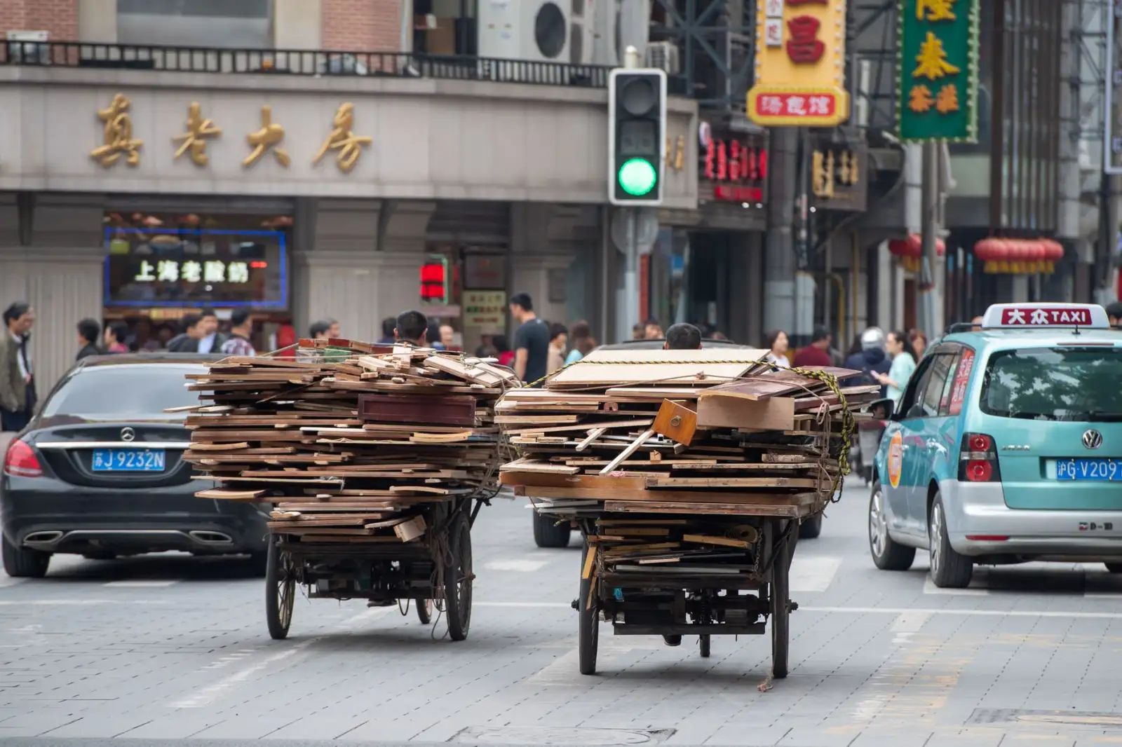 重庆家庭日用百货选购指南：家居好物功能对比与场景推荐